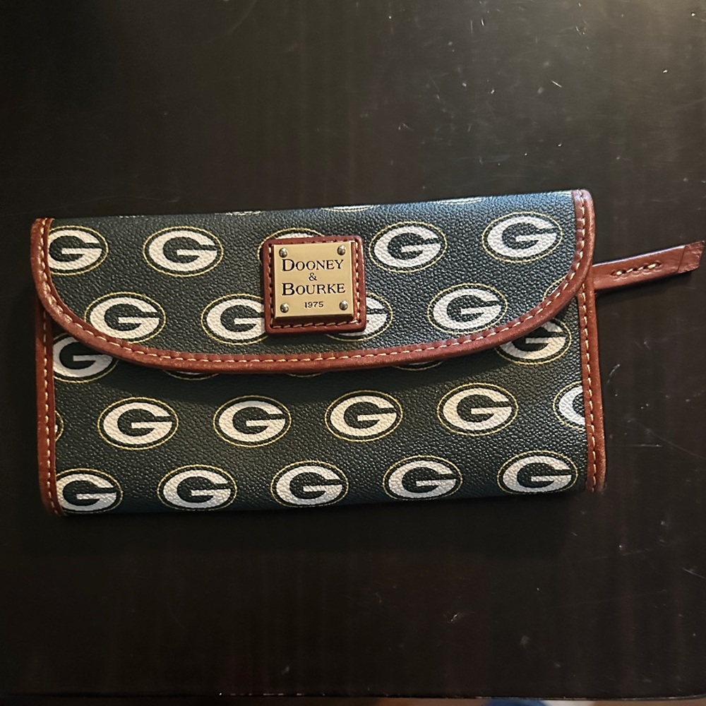 Dooney & Bourke Green and Brown Logo Wallet